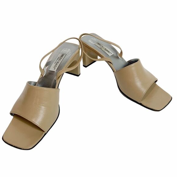Excellent Bruno Magli Tam Leather Slingback Heel Sandal Size 7 - Picture 9 of 11